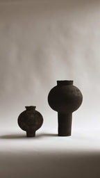 Tall Moon Jar (Brown)