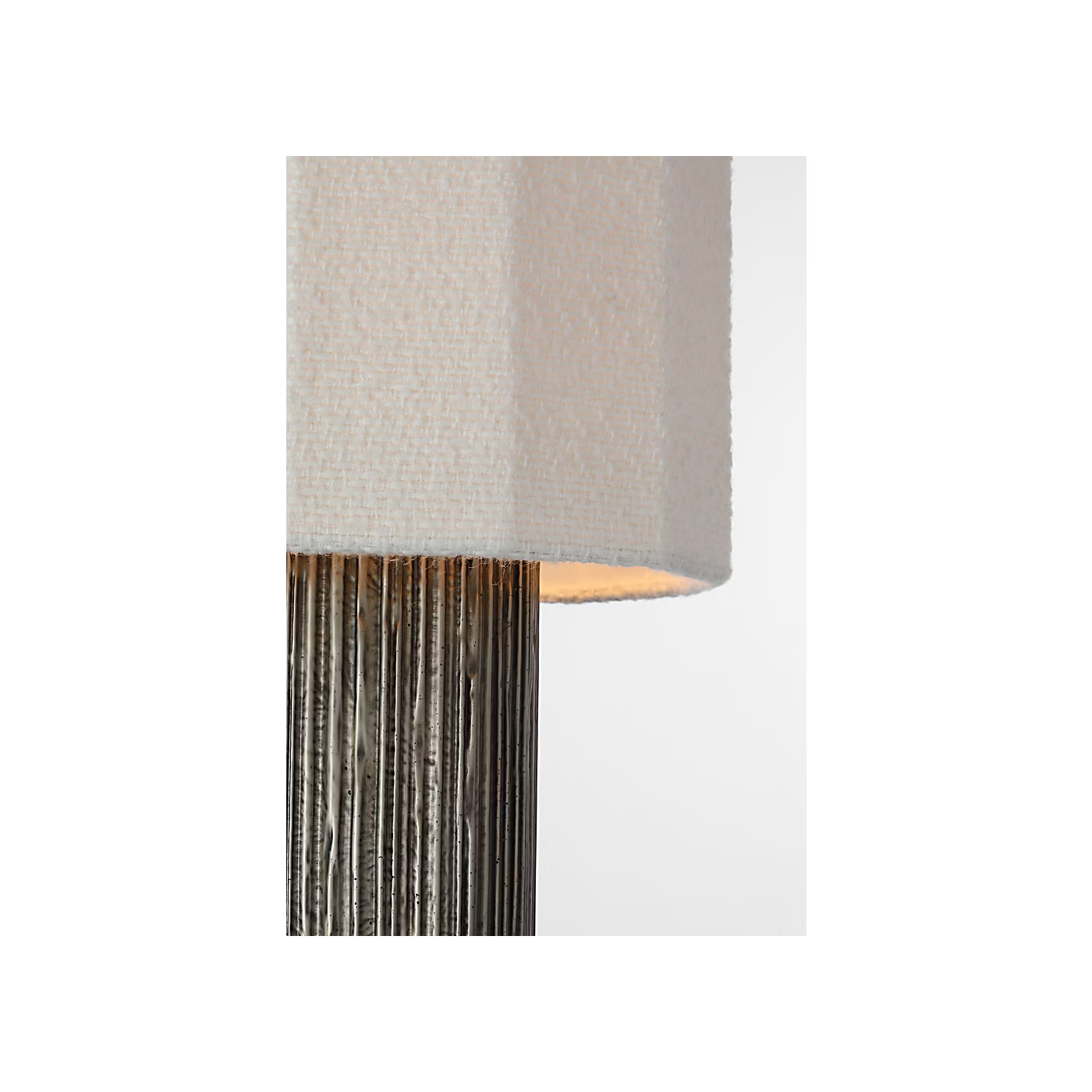 Fumar 24" Table Lamp